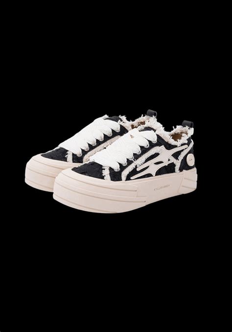 killwinner canvas sneakers.